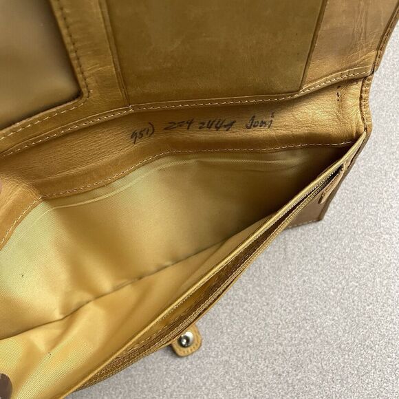 DeCoro Leather Wallet Tan Womens Embossed Snap Card Case Travel Organizer 9x4.75 - Picture 9 of 10